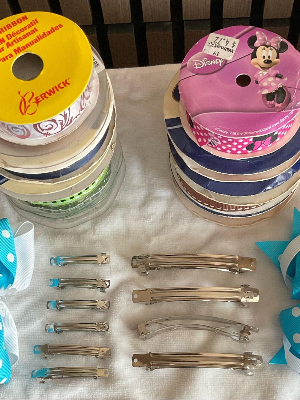 Bundle Ribbon Spool with Silver Metal Hair Clips